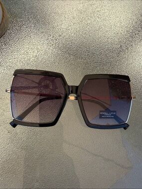 Kendall & Kylie Black Oversized Square Sunglasses with Gradient Lenses